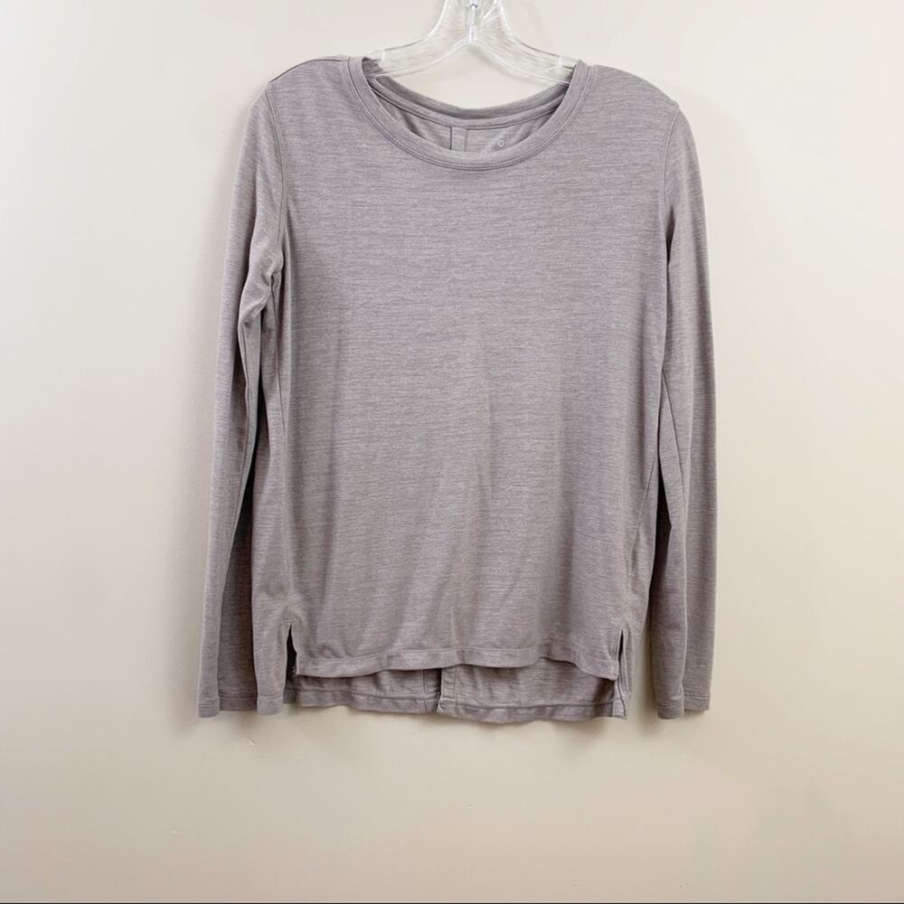 Athleta Scoop Neck Split Back Gray/Silver/Taupe Shimmer Long Sleeve Top